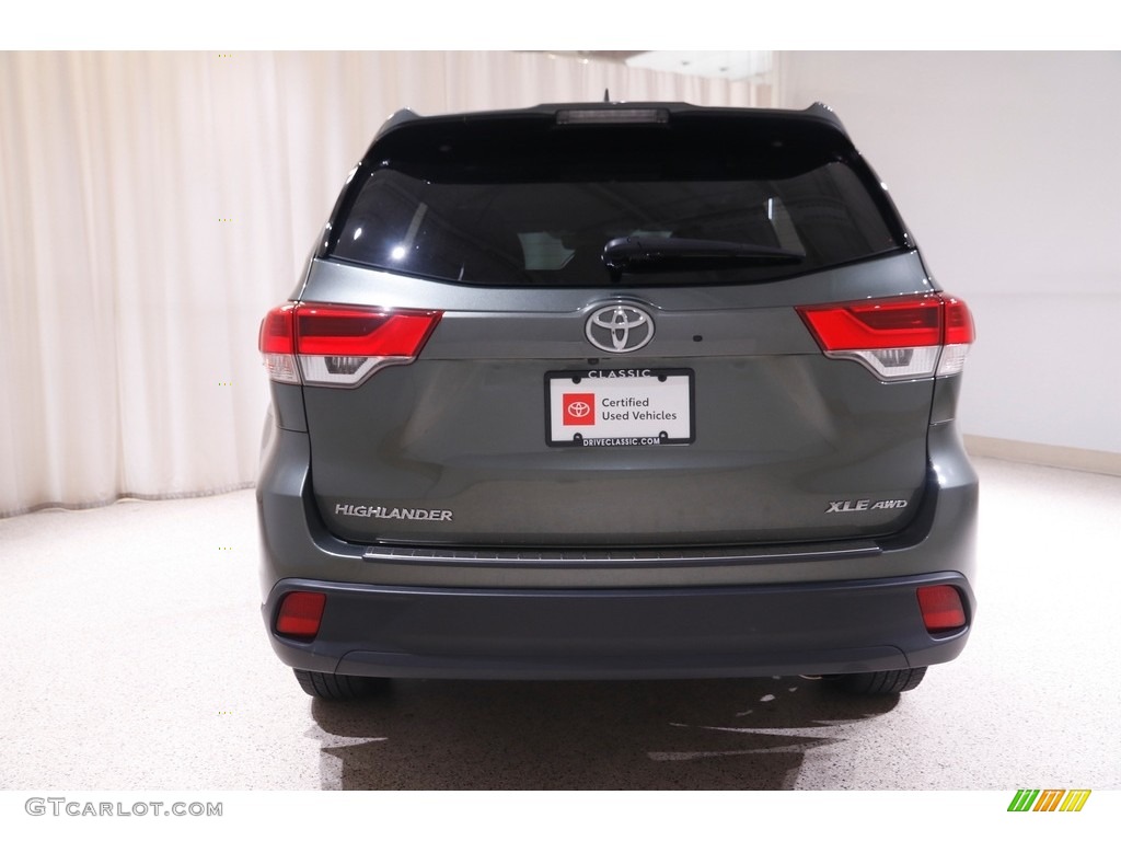 2018 Highlander XLE AWD - Alumina Jade Metallic / Ash photo #20