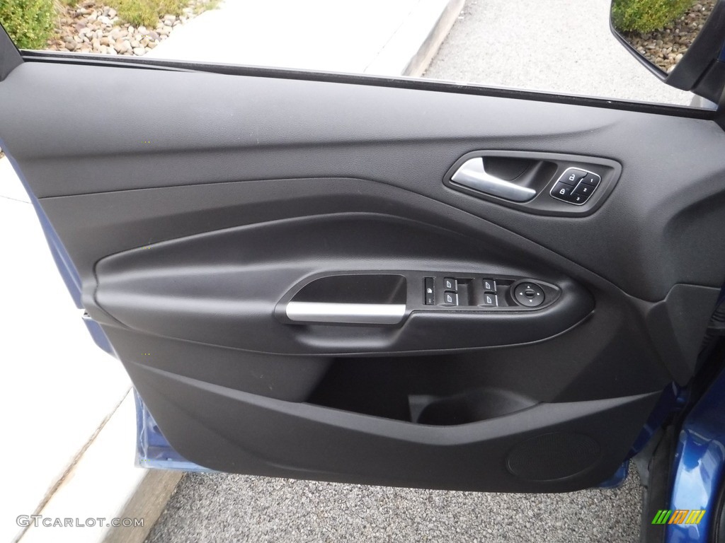 2019 Escape Titanium 4WD - Lightning Blue / Chromite Gray/Charcoal Black photo #20