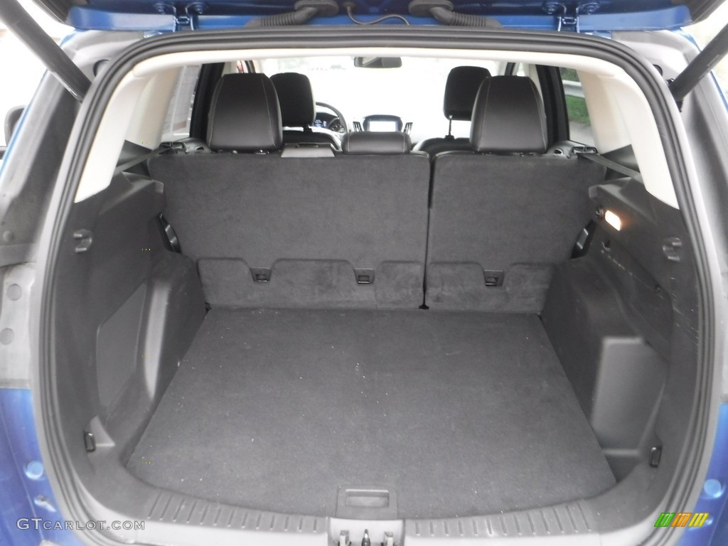 2019 Escape Titanium 4WD - Lightning Blue / Chromite Gray/Charcoal Black photo #29