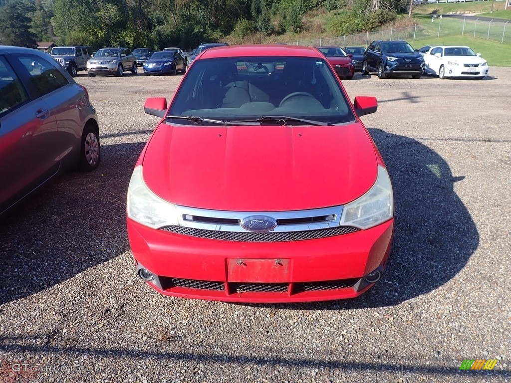 2008 Focus SES Sedan - Vermillion Red / Charcoal Black photo #4