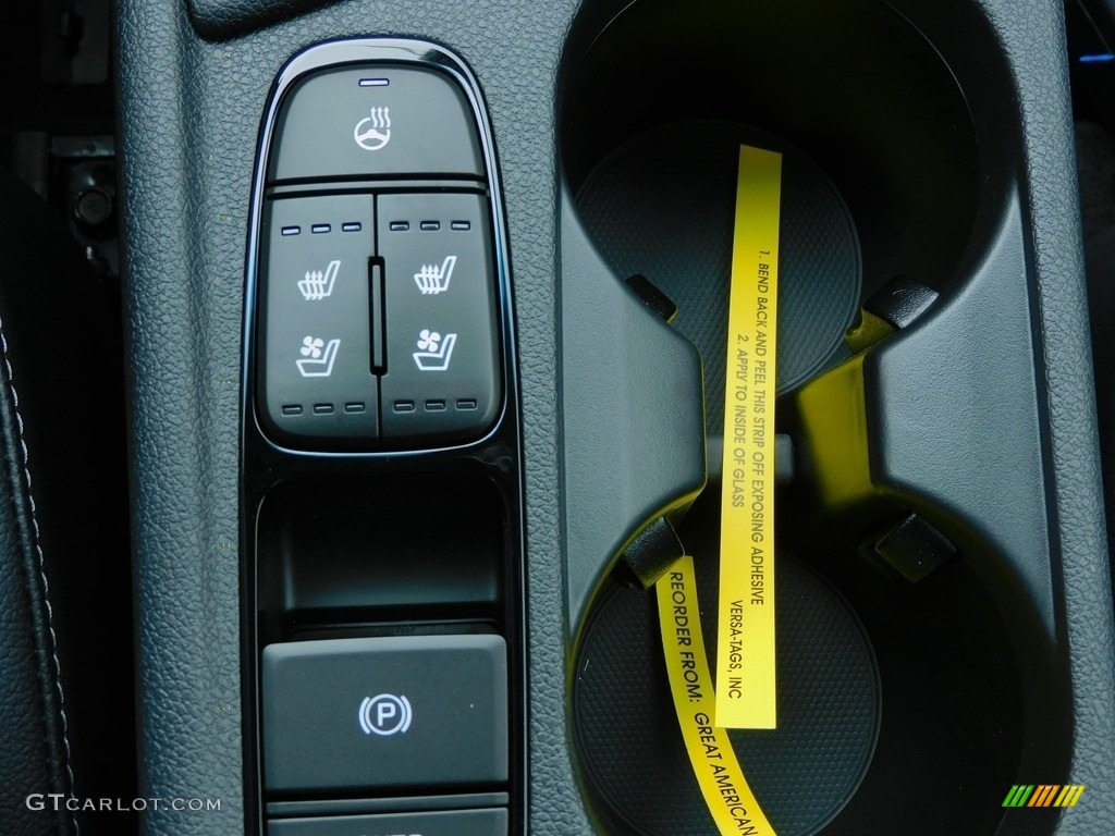 2022 Kia Niro EX Premium Hybrid Controls Photo #142959291