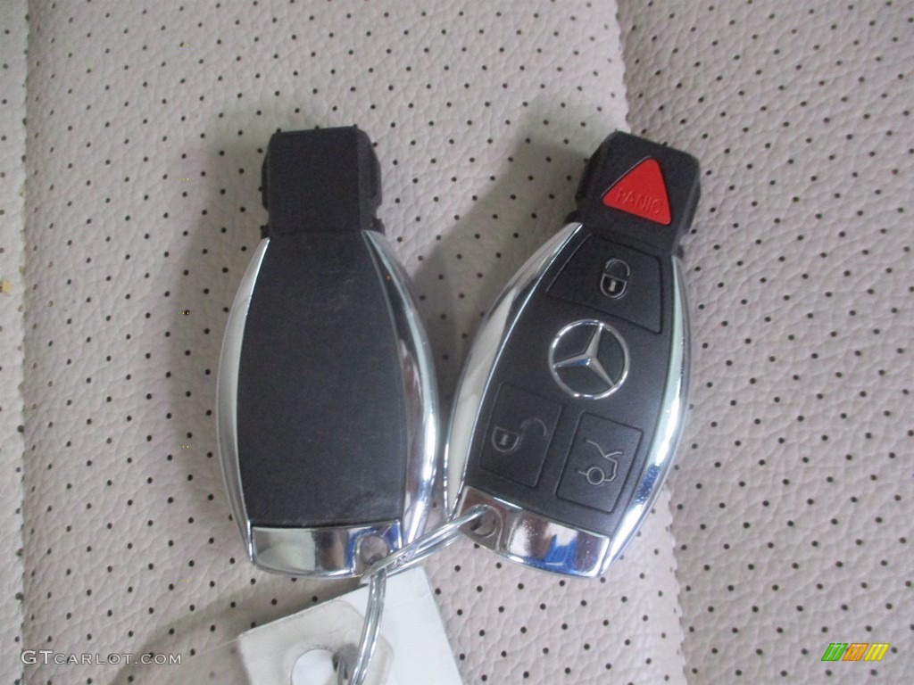 2018 GLC 300 - Lunar Blue Metallic / Silk Beige/Black photo #38