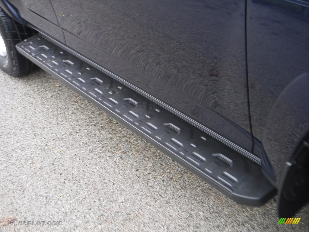 2018 4Runner SR5 4x4 - Nautical Blue Metallic / Graphite photo #11