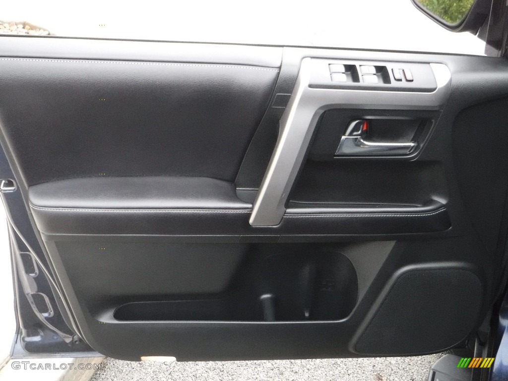 2018 4Runner SR5 4x4 - Nautical Blue Metallic / Graphite photo #23