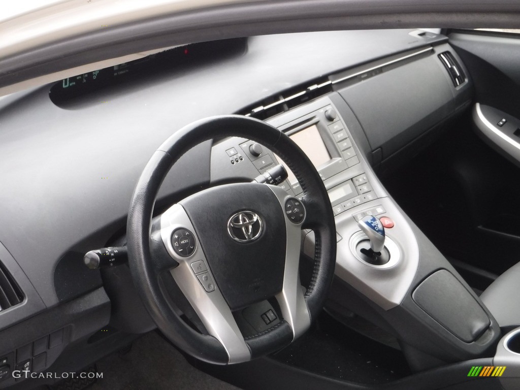 2015 Prius Four Hybrid - Blizzard Pearl / Misty Gray photo #21