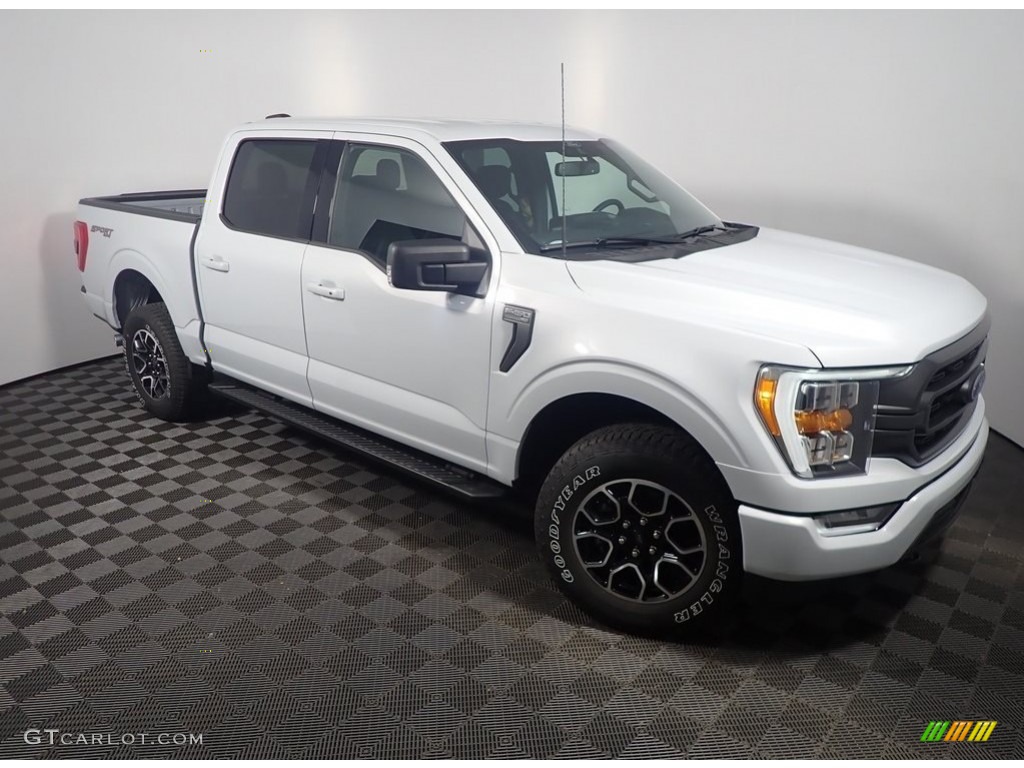 2021 F150 XLT SuperCrew 4x4 - Space White / Black photo #4
