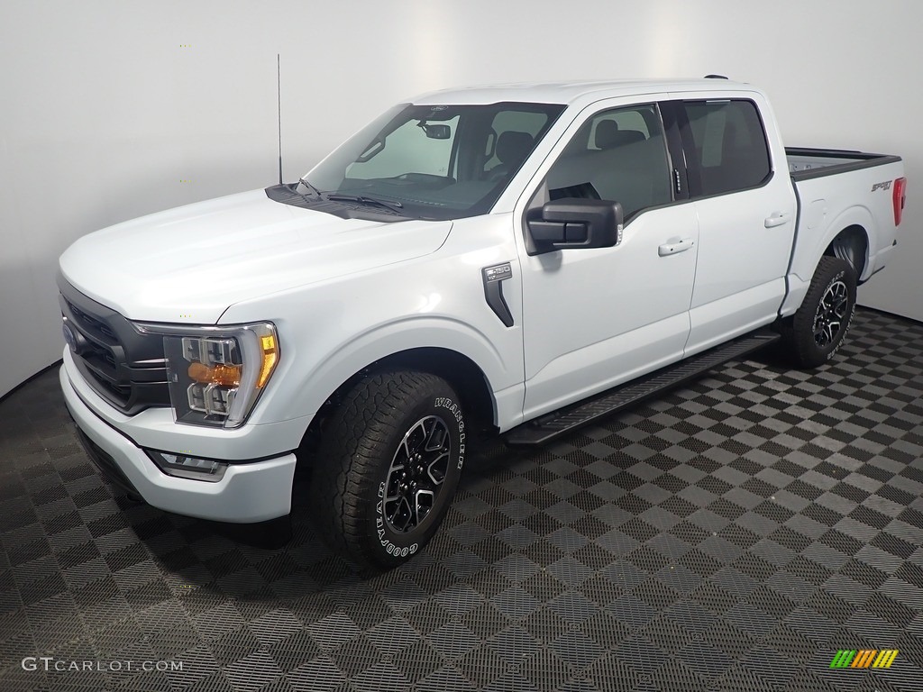 2021 F150 XLT SuperCrew 4x4 - Space White / Black photo #10