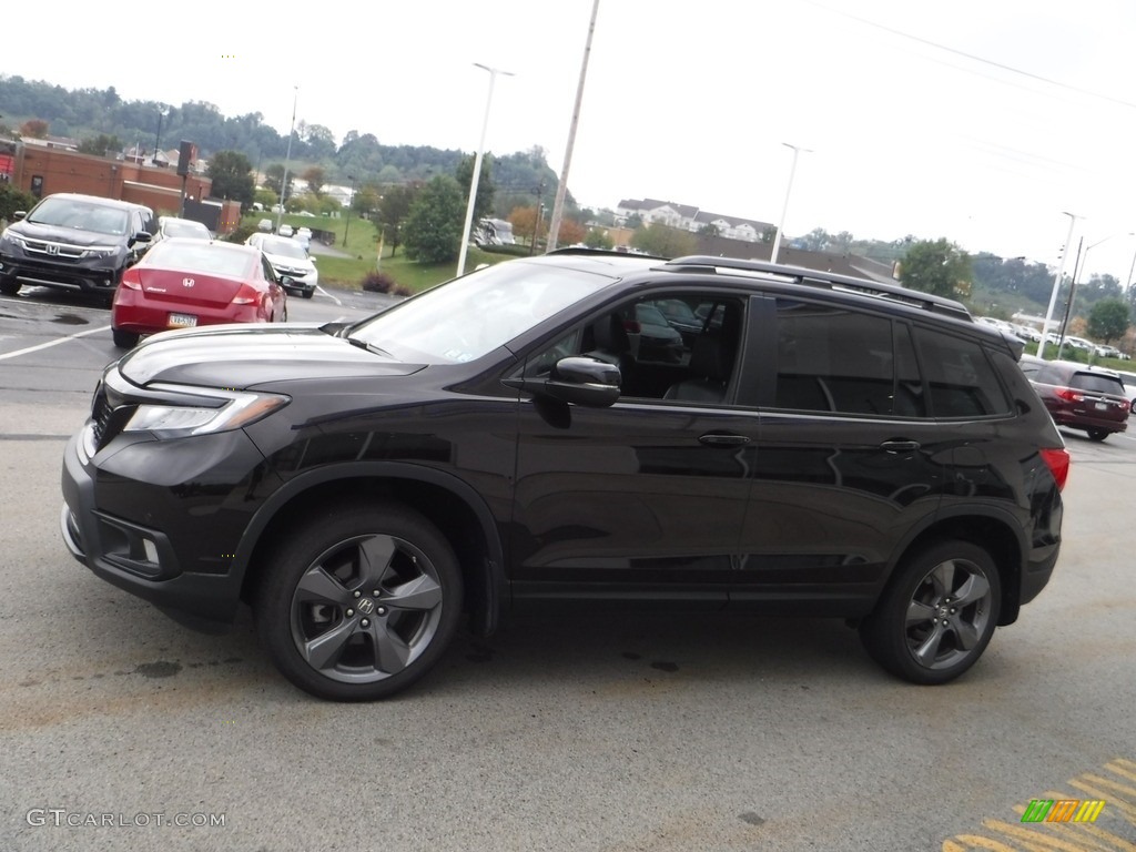 2019 Passport Touring AWD - Black Copper Pearl / Black photo #6