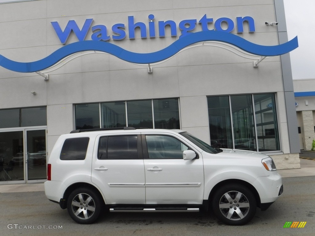 2015 Pilot Touring 4WD - White Diamond Pearl / Beige photo #2