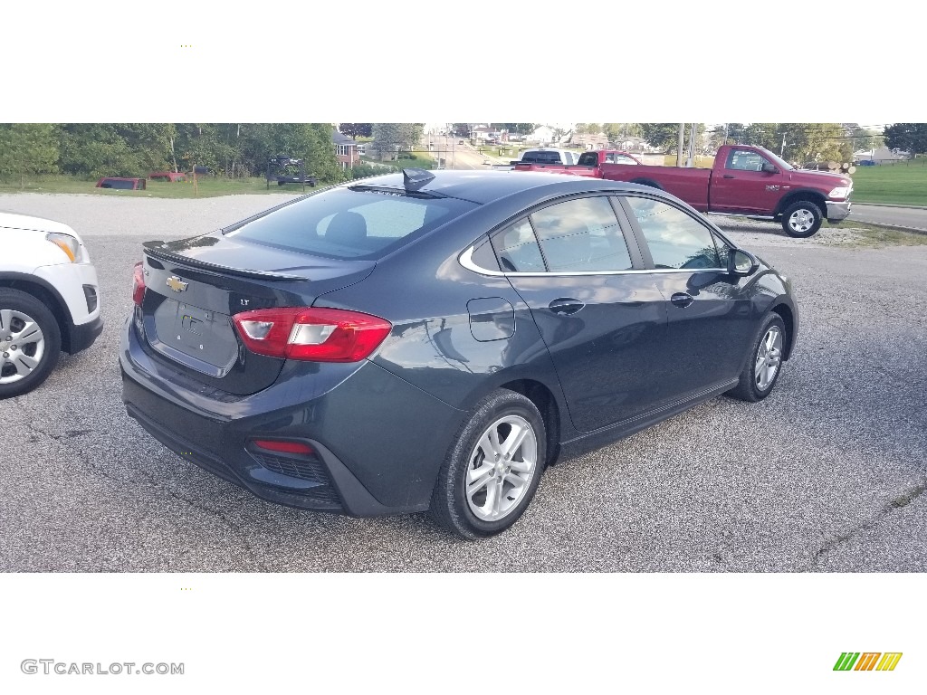 2017 Cruze LT - Graphite Metallic / Dark Atmosphere/Medium Atmosphere photo #5
