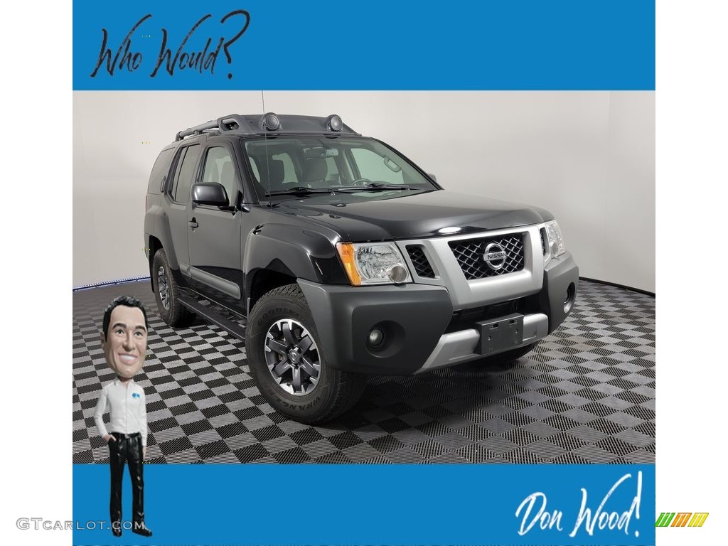 2015 Xterra PRO-4X 4x4 - Super Black / PRO-4X Gray/Steel photo #1