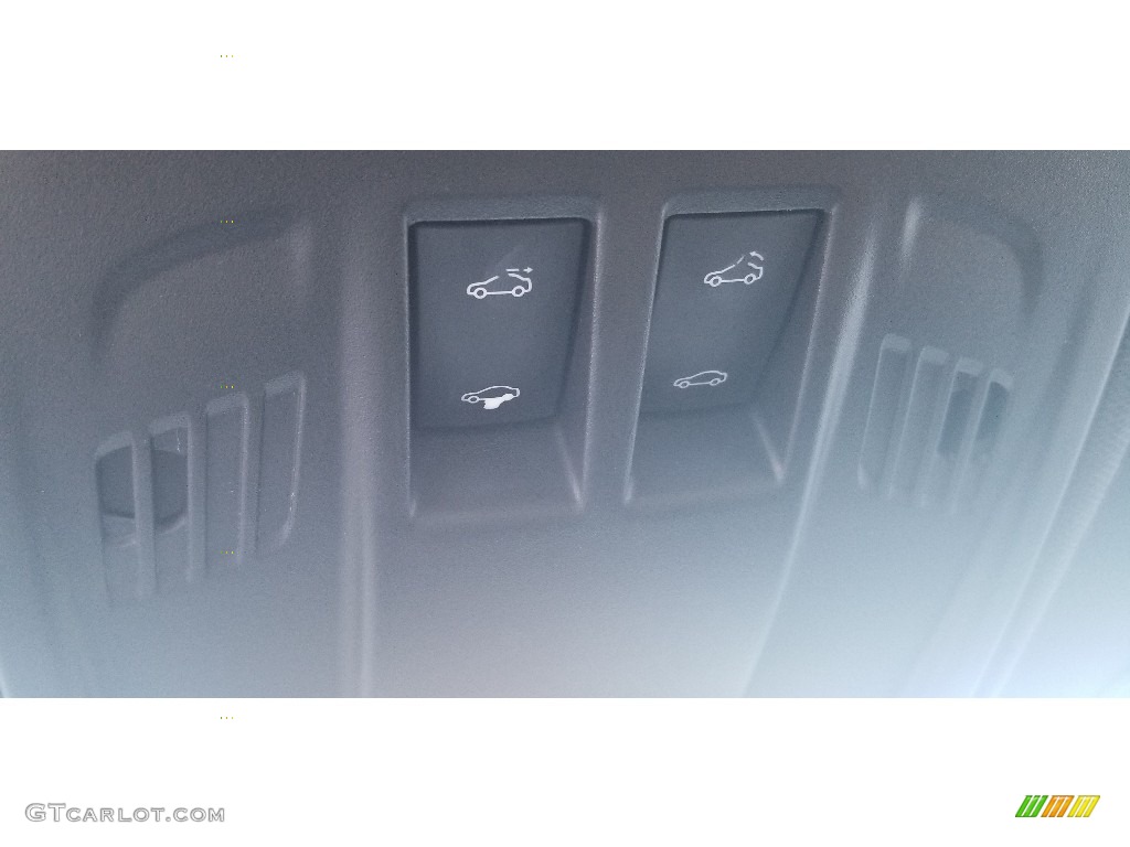 2017 Cruze LT - Graphite Metallic / Dark Atmosphere/Medium Atmosphere photo #14