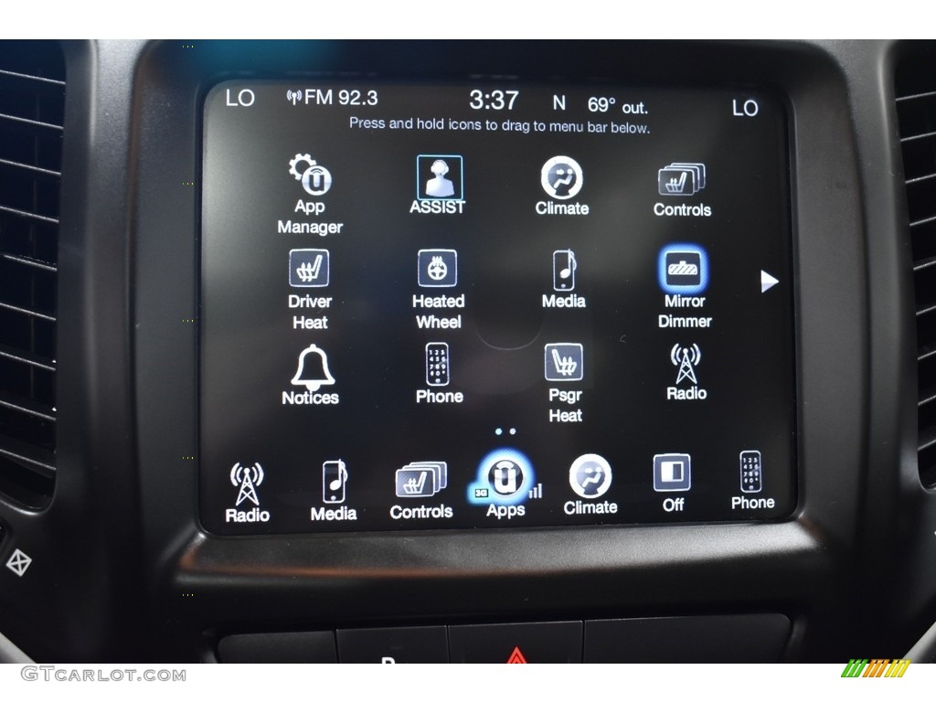 2018 Cherokee Latitude Plus 4x4 - Rhino / Black photo #13