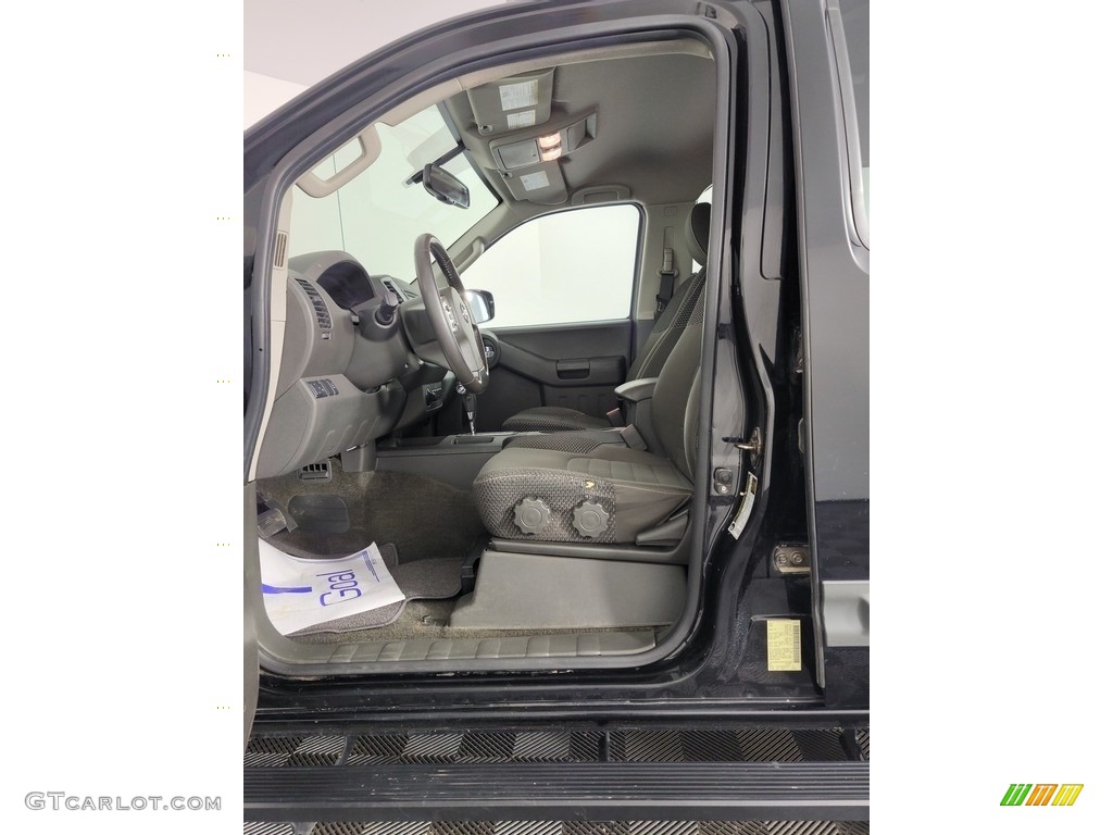 2015 Xterra PRO-4X 4x4 - Super Black / PRO-4X Gray/Steel photo #16