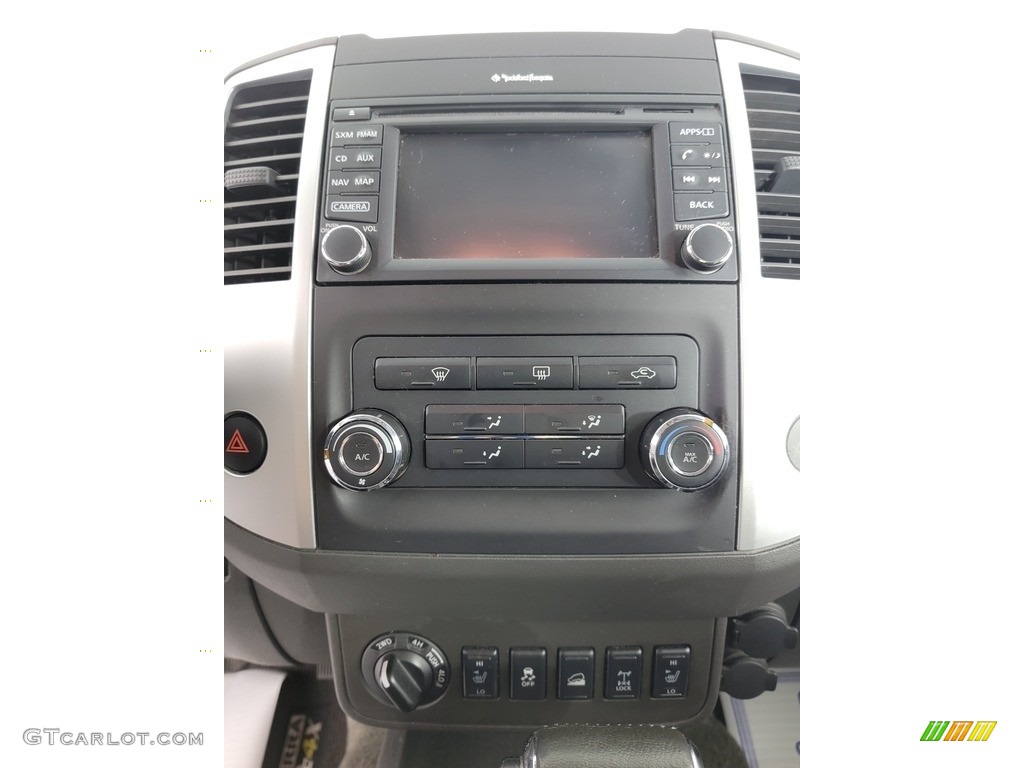 2015 Xterra PRO-4X 4x4 - Super Black / PRO-4X Gray/Steel photo #21