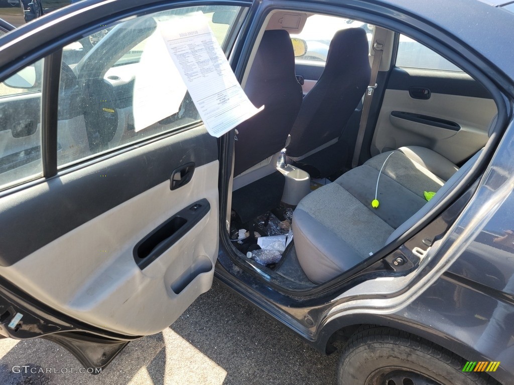 2010 Accent GLS 4 Door - Charcoal Gray / Gray photo #11
