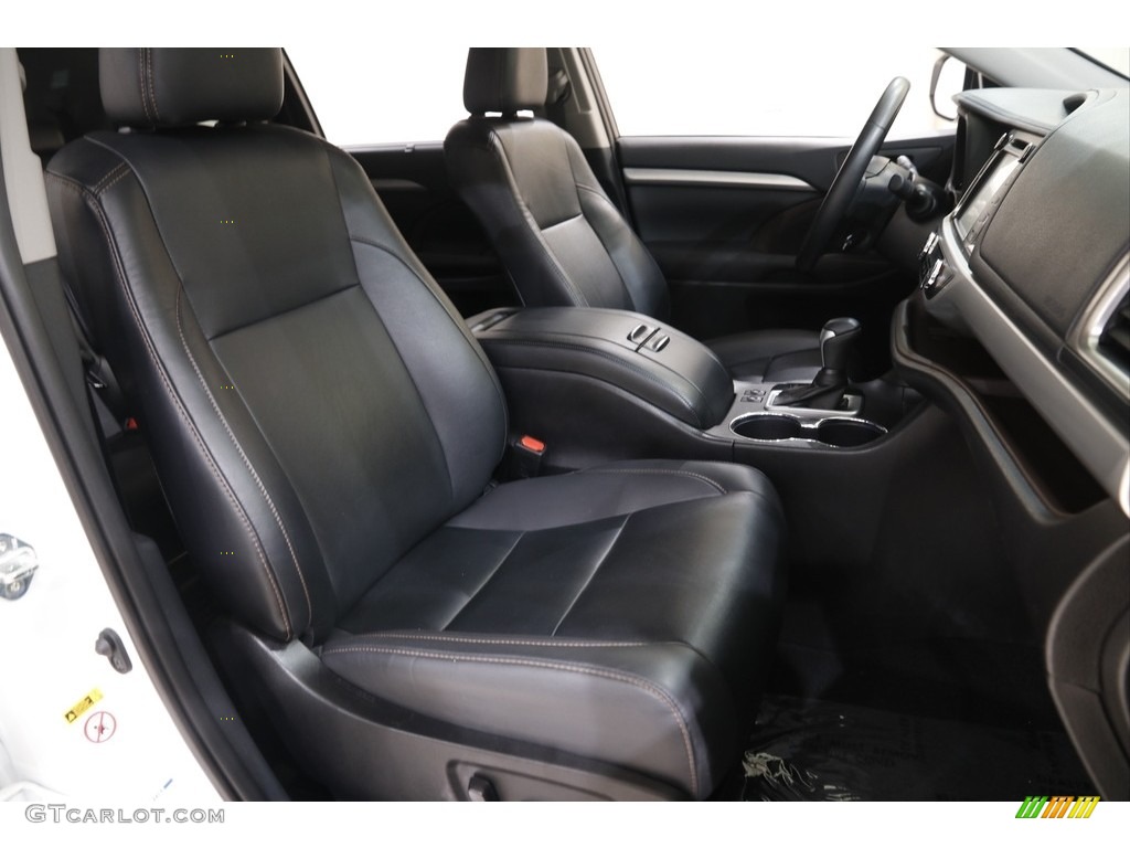 2019 Toyota Highlander Hybrid XLE AWD Front Seat Photo #142970201