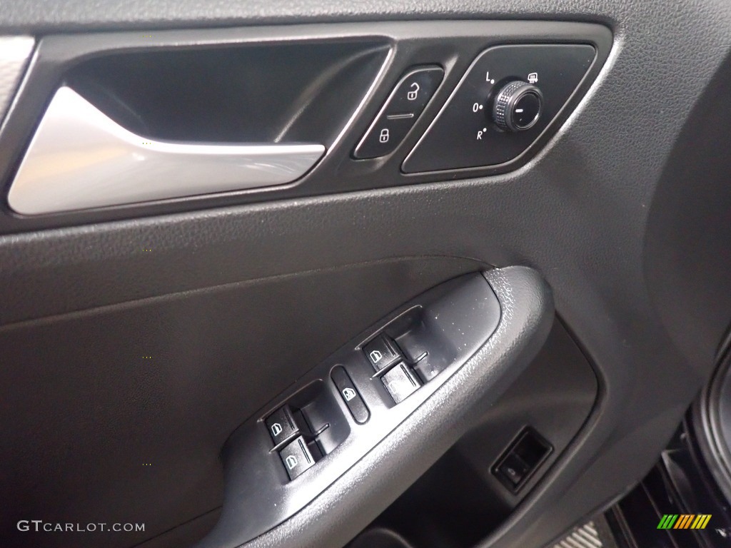 2015 Volkswagen Jetta SE Sedan Titan Black Door Panel Photo #142970564