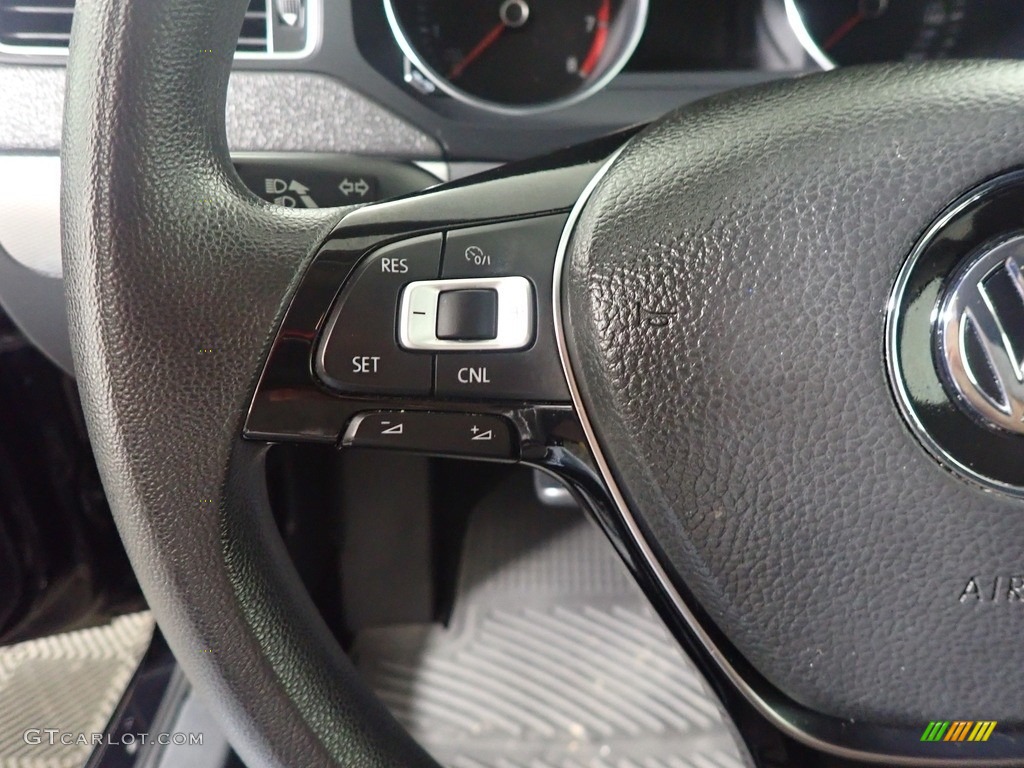2015 Volkswagen Jetta SE Sedan Titan Black Steering Wheel Photo #142970666