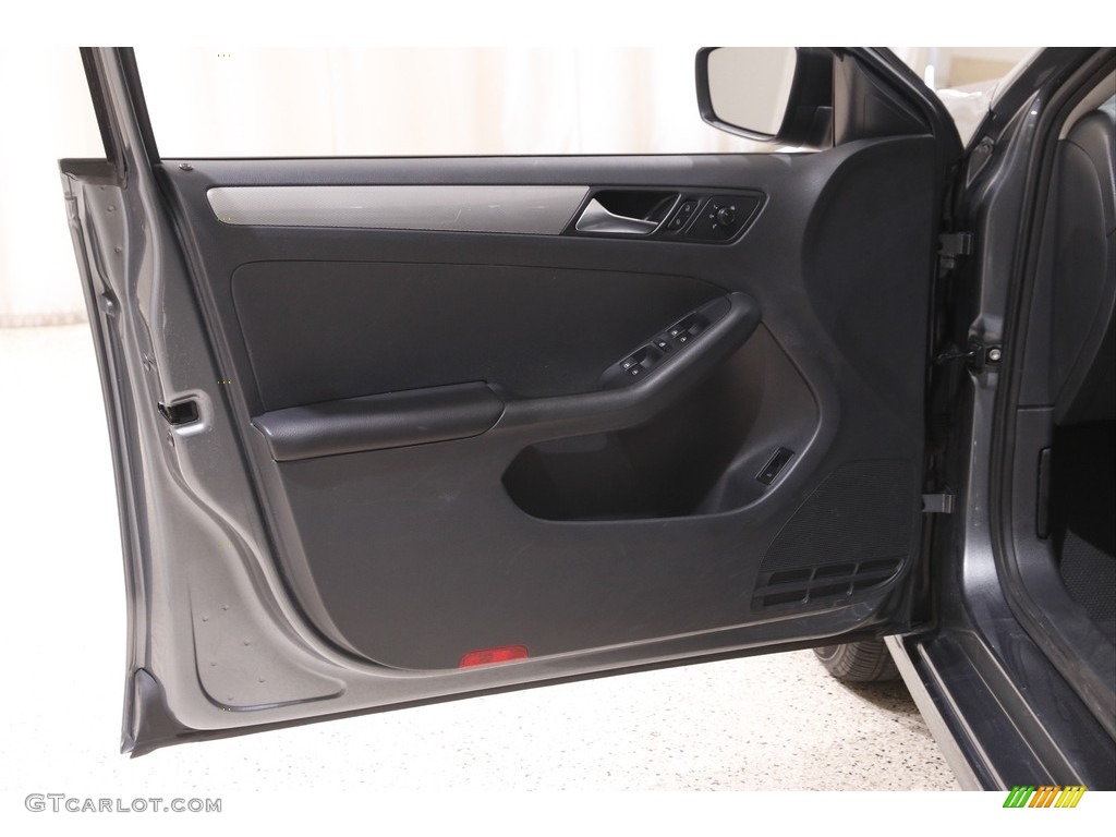 2015 Volkswagen Jetta SE Sedan Titan Black Door Panel Photo #142970822