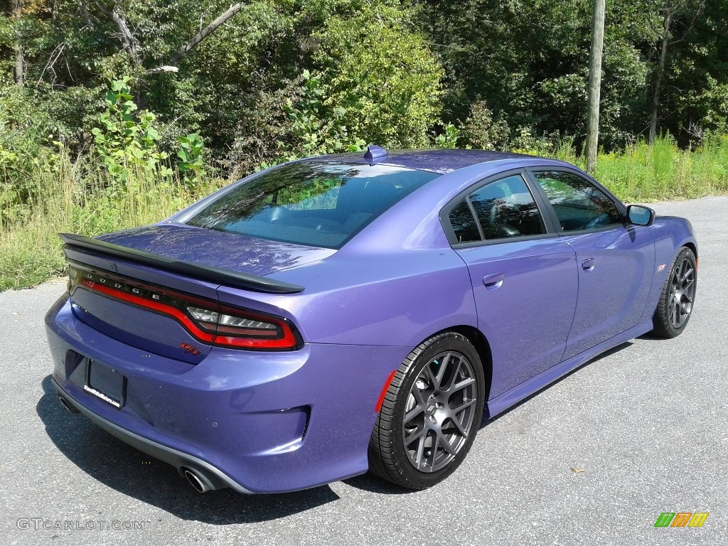2018 Charger R/T Scat Pack - Plum Crazy Pearl / Black photo #6