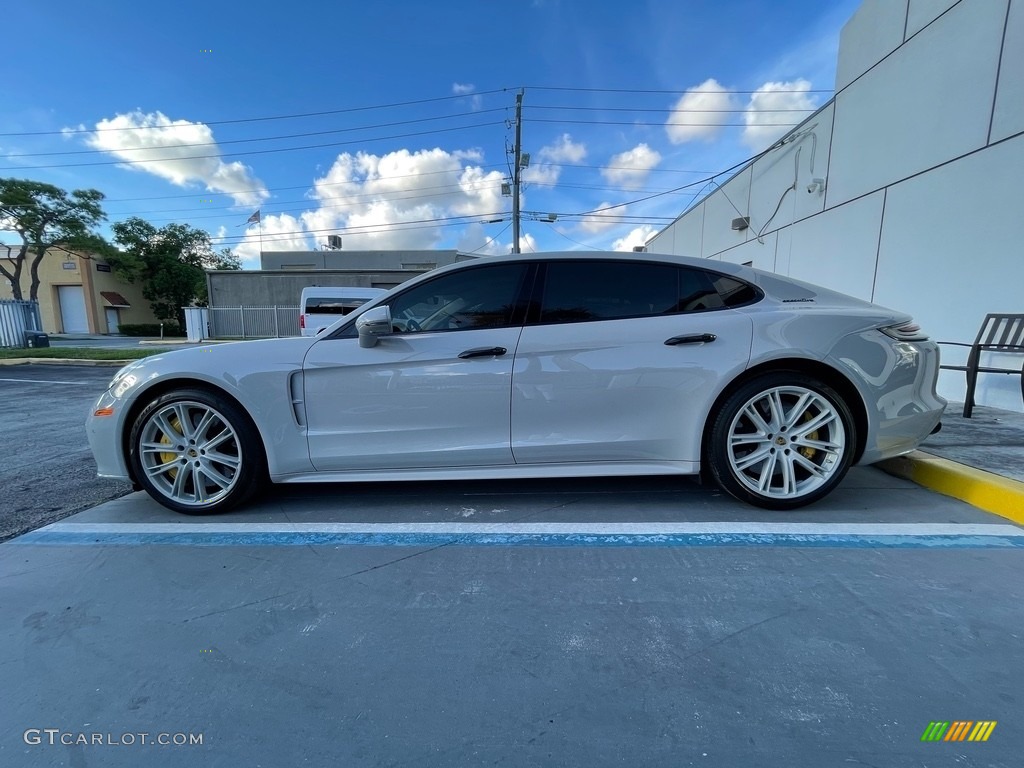 Chalk 2018 Porsche Panamera Turbo Executive Exterior Photo #142976765