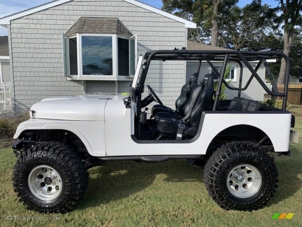 Olympic White 1985 Jeep CJ7 4x4 Exterior Photo #142977626