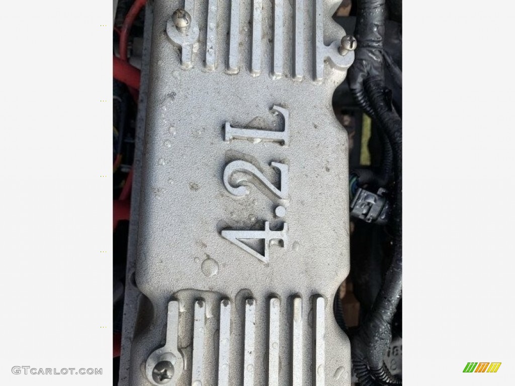 1985 Jeep CJ7 4x4 Marks and Logos Photos