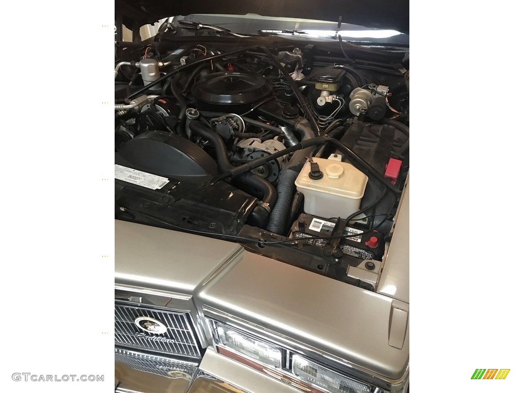 1986 Cadillac Fleetwood Brougham D'Elegance 5.0 Liter OHV 16-Valve V8 Engine Photo #142978346