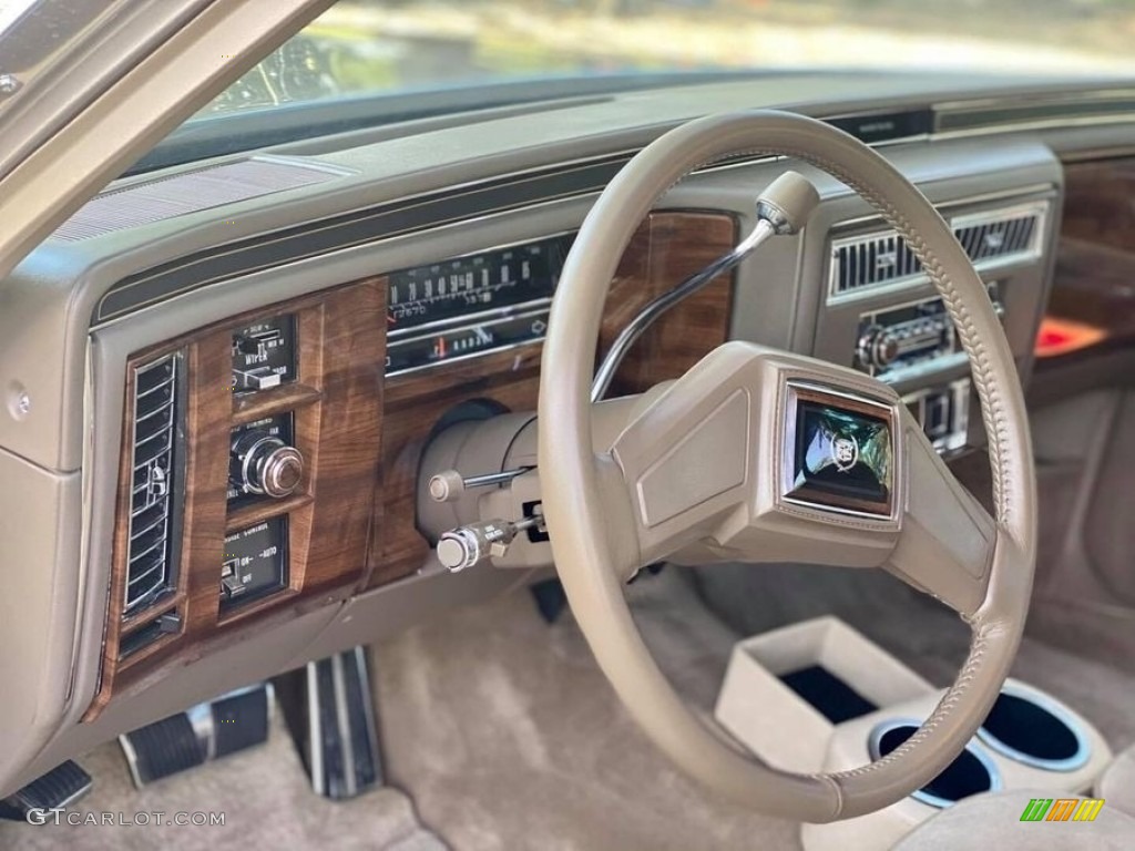 1986 Cadillac Fleetwood Brougham D'Elegance Steering Wheel Photos