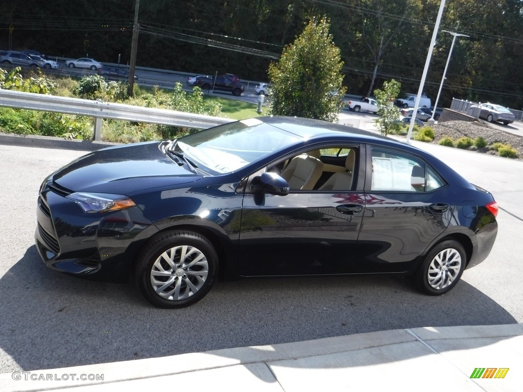 2019 Corolla LE - Galactic Aqua Mica / Almond photo #14