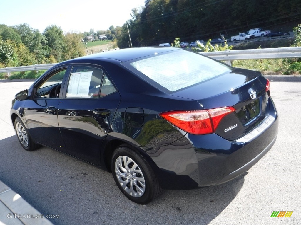 2019 Corolla LE - Galactic Aqua Mica / Almond photo #15