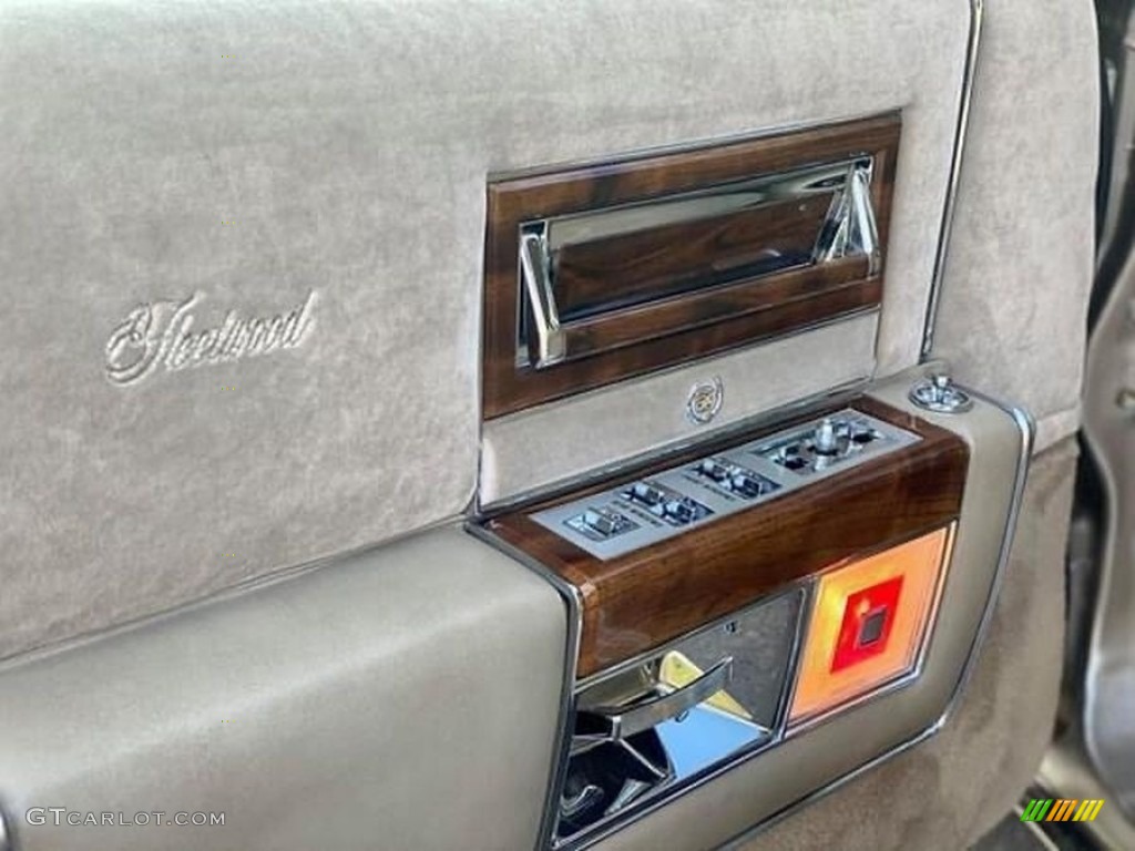 1986 Cadillac Fleetwood Brougham D'Elegance Controls Photos