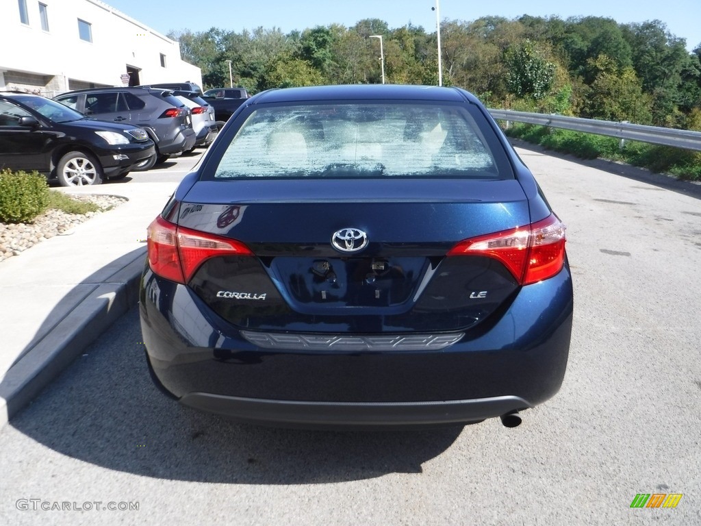 2019 Corolla LE - Galactic Aqua Mica / Almond photo #16