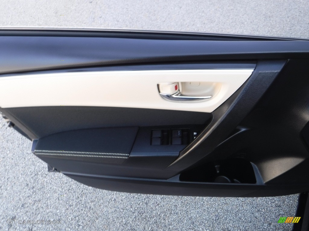 2019 Corolla LE - Galactic Aqua Mica / Almond photo #19