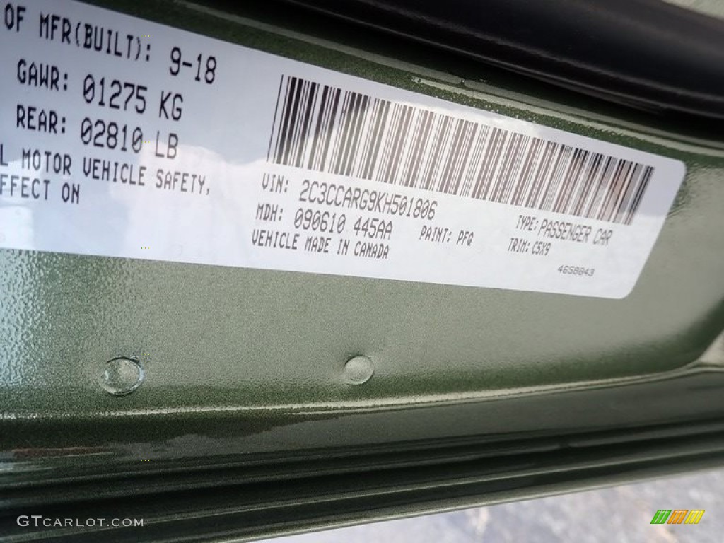 2019 300 Color Code PFG for Green Metallic Photo #142980951