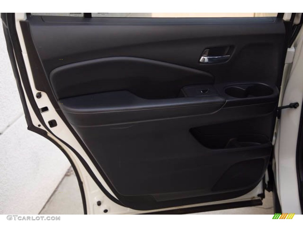 2018 Honda Pilot EX-L Black Door Panel Photo #142985100