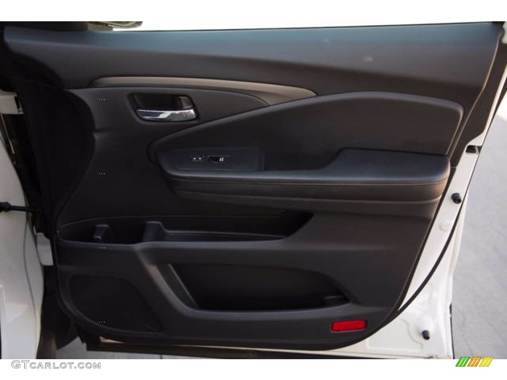2018 Honda Pilot EX-L Black Door Panel Photo #142985145