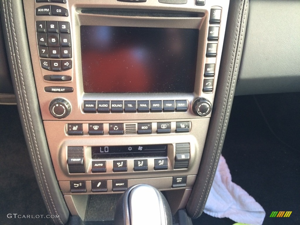 2006 Porsche 911 Carrera 4S Coupe Controls Photo #142985373