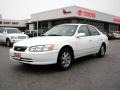 2001 Super White Toyota Camry LE  photo #2