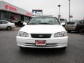 2001 Super White Toyota Camry LE  photo #3