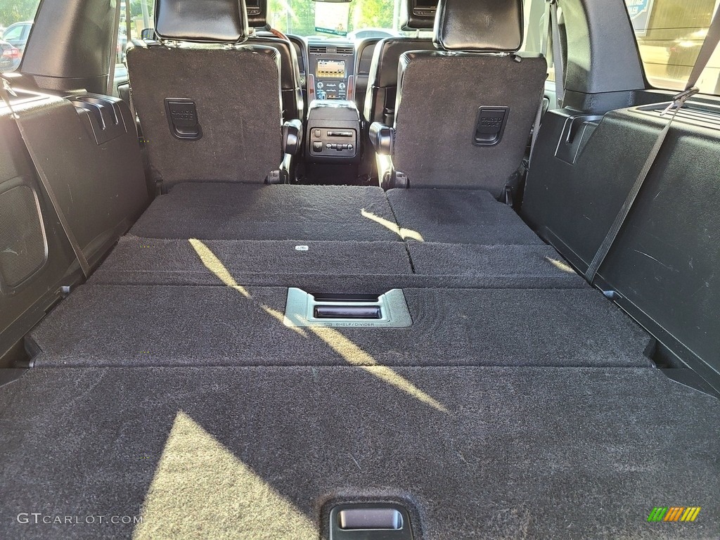 2017 Navigator L Select - White Platinum / Ebony photo #53