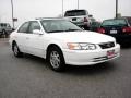 2001 Super White Toyota Camry LE  photo #4