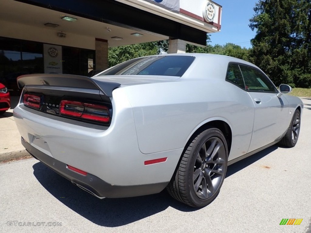 2020 Challenger R/T Scat Pack - Triple Nickel / Black photo #2