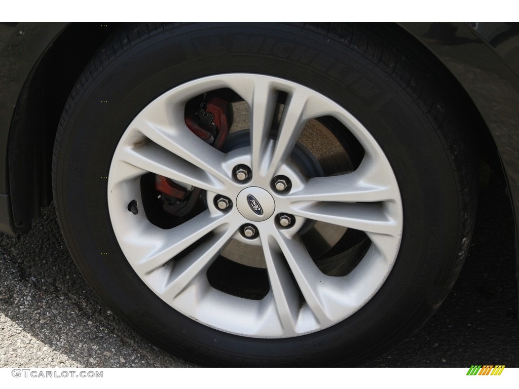 2015 Taurus SE - Tuxedo Black Metallic / Dune photo #20