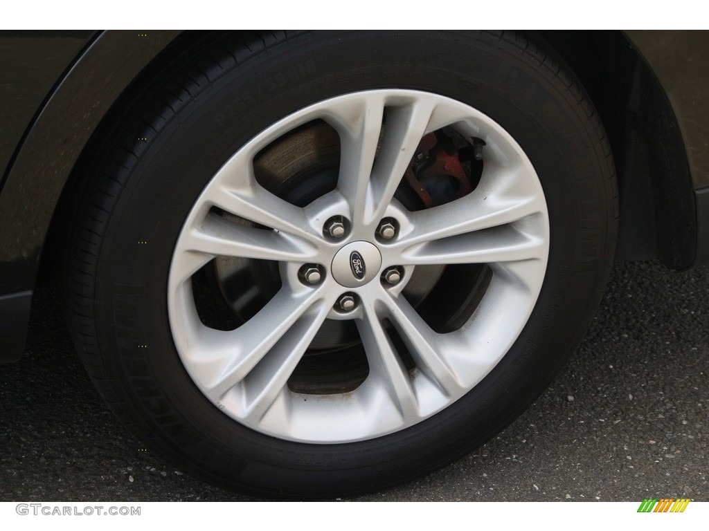 2015 Taurus SE - Tuxedo Black Metallic / Dune photo #23