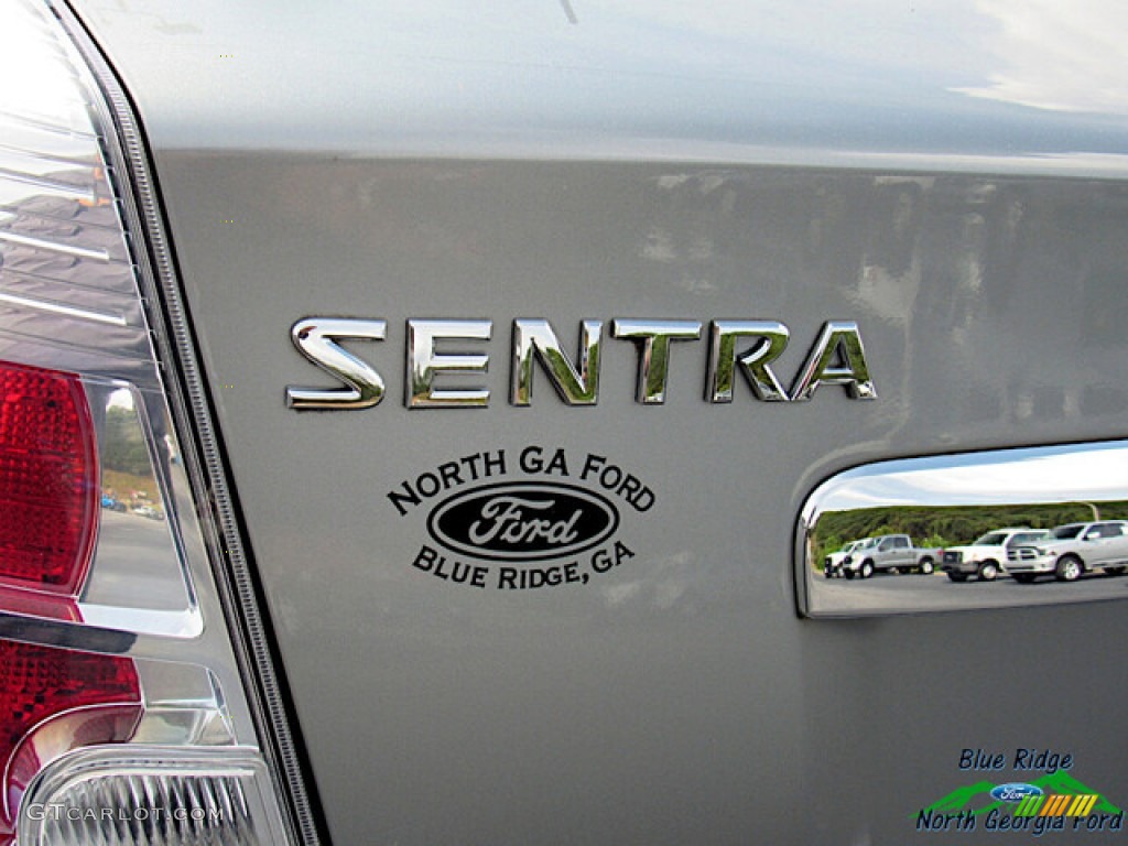 2010 Sentra 2.0 S - Magnetic Gray Metallic / Charcoal photo #22