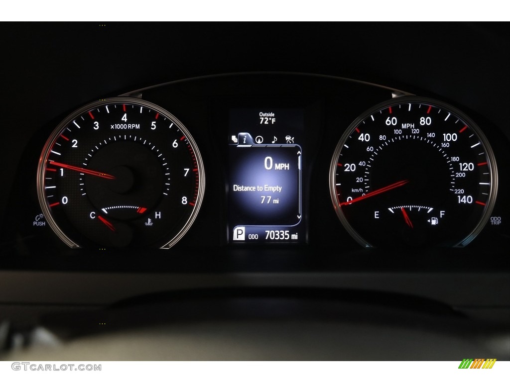2015 Toyota Camry XLE V6 Gauges Photos