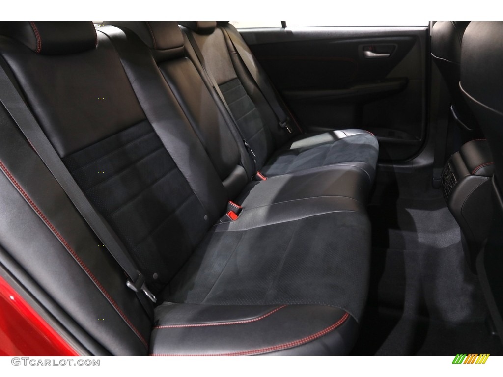 Black Interior 2015 Toyota Camry XLE V6 Photo #142992793