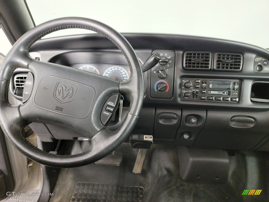 1999 Dodge Ram 3500 Laramie Regular Cab 4x4 Chassis Agate Black Dashboard Photo #142994092